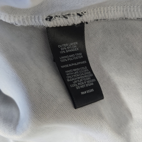 Express Black and White Lace Peplum Top Size Small - Picture 4 of 5